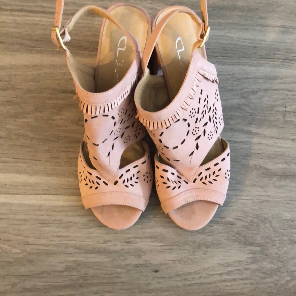 CL by Laundry light pink heels